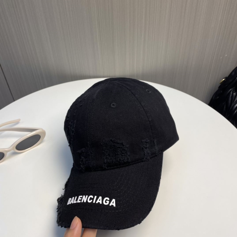 BALENCIAGA